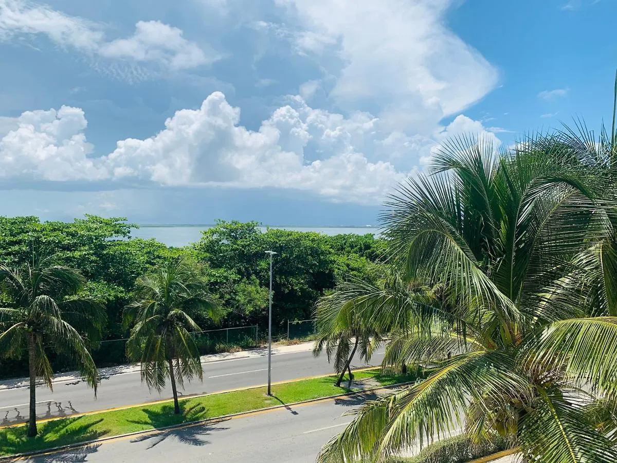 Lägenhet Delmar'S Condo Cancún